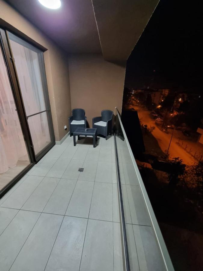 דירות קריובה Dreams Escape מראה חיצוני תמונה